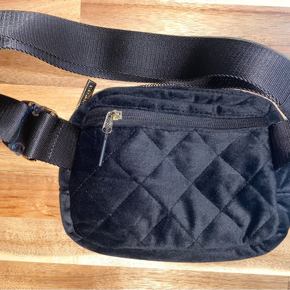 belt bag - Picture 2 of 5